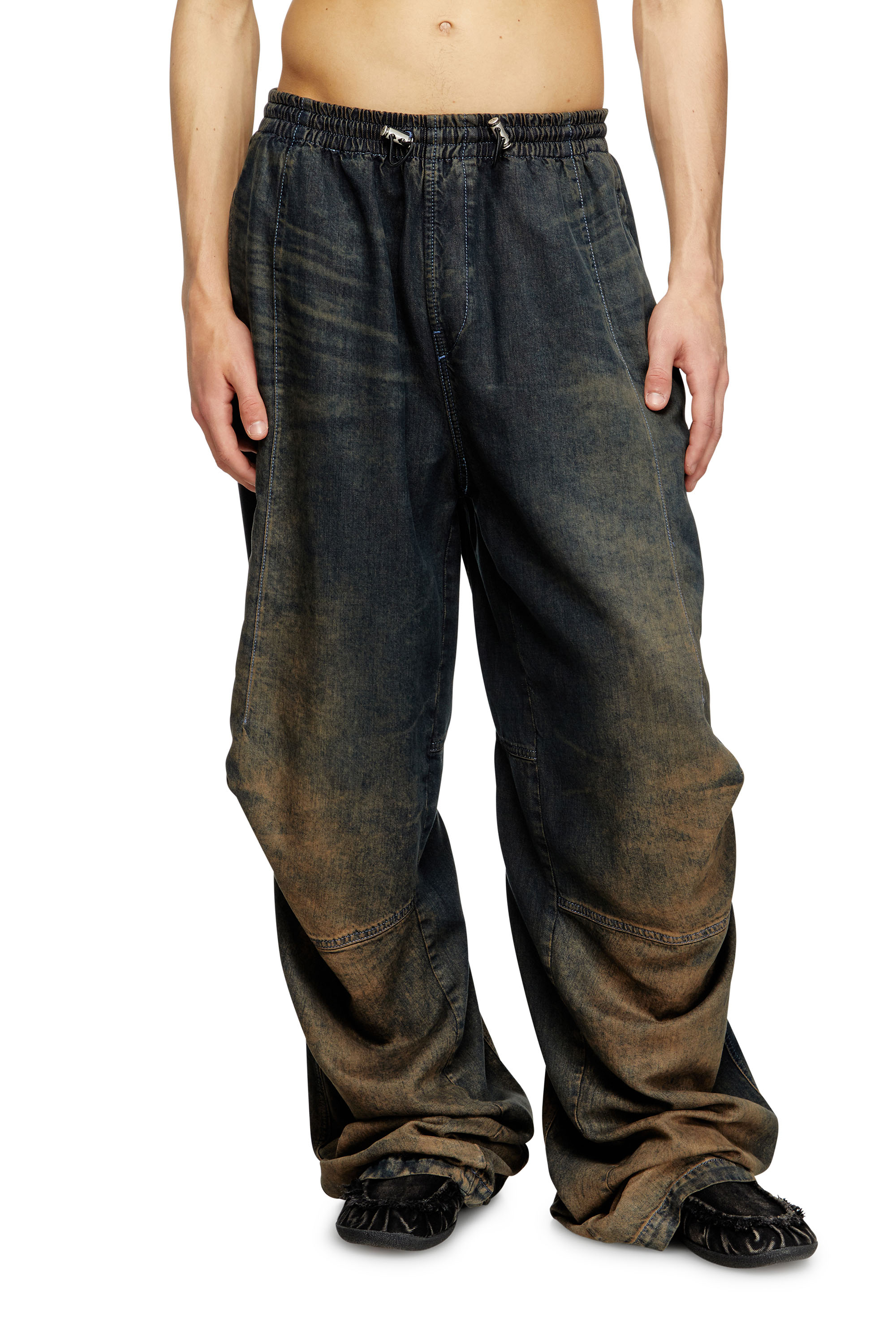 Diesel - Man's Relaxed Jeans D-Pari 068TF, Dark Blue - 1